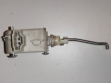 Lupo Polo Seat Stellmotor Stellelement Heckklappenschloss 6H0862159B 3B0959781B