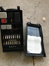 Mercedes W126 280SE Sicherungskasten kpl. mit Relais, Papierinlet, Deckel !