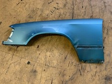 Mercedes W124 Kotflügel Fender Original links blau