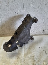 VW Golf 2 Golf II 1,3l NZ Motor Getriebe Halter vorne Konsole MK2 CL GL