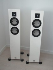 Hifi Highend Standboxenpaar  Marten Milus 5 Pianolack weiß 