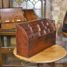 Antik viktorianisches Mahagoni Büro Schreibtisch ordentlich Briefregal Schreibwarenschrank