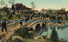R640203 London Brücke im Japanischen Garten. Japan British Exhibition. Valentine S