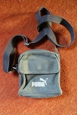 Robuste sportive Gürteltasche Bauchtasche PUMA olivgrün starker Gurt Karabiner