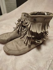 Niedliche Stiefeletten von H&M in beige mit Fransen knöchelhoch Gr. 35 Mädchen 