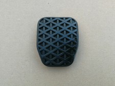 BMW E30 Original Pedalüberzug 11086344 Pedalgummi Bremspedal Pedal Gummi