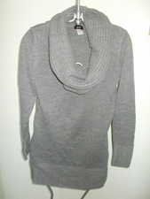 grauer Long Pulli mit Wasserfallkragen in Gr. S von H&M