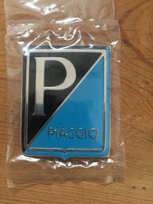 Vespa Schriftzug – Logo Alu 4 x 4,5cm Aufkleber - OVP