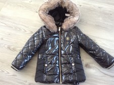 River Island Mädchen Schwarz Herbst Winter Mantel 18-24mt abnehmbarem Kunstfellbesatz Wetlook
