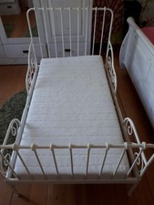 IKEA Kinderbett "Minnien" 135-200x80 Lattenrost mitwachsend unisex Metalllack