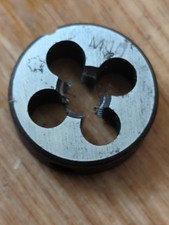 M 10  Schneideisen  Schneidwerkzeug Ausengewinde  HSS