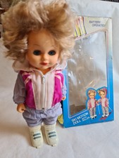 Boxed Vintage Puppe Kathy Ski Motion Puppe schließende Augen
