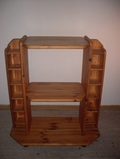 Regal / Hifi-Regal auf Rollen Kiefer