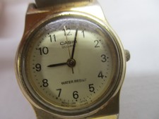 Casio Quartz Damen Armbanduhr „Goldfarbend“ – Klassisch – No. LQ-333 