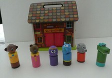 Hey duggee Clubhaus mit Figuren-Holz-Carry Haus
