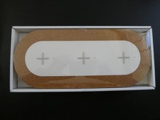 NORDMÄRKE / IKEA Dreifach-Ladestation, weiß/Kork