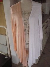 2 Damenjacken Umhängejacken vorne offen, weiß + apricot, Gr. 44, von "Manguun"