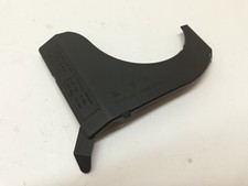 Opel Vectra B  -  Abdeckung Verkleidung Deckel Massepunkt  90508600  (01)