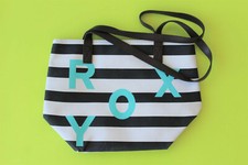 Mädchen Tasche 28 x 20,5 cm schwarz weiß Beutel Roxy Handtasche Aufbewahrung 