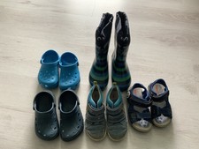 Schuh Paket Gr. 24/25 Crocs, Gummistiefel von Tchibo , Halbschuhe von super fit 
