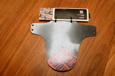 ROCK SHOX MTB MUDGUARD FEDERGABEL HINTERBAU SPRITZSCHUTZ mit kleinem Riss