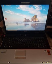 (Xa2) Fujitsu Siemens Amilo Xa2528  17,3" Display  4GB RAM  160GB HDD   Win 10