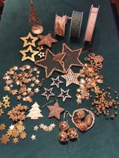 Bastelmaterial-Konvolut in gold, Sterne, Bänder, diverses Material, gebraucht