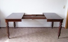 Esstisch Tisch Wohnzimmertisch Holz Nussbaumton Ausziehbar bis 2,06 m