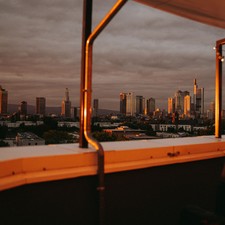 Gutschein 3*S Hotel + Rooftopbar 2 Nächte 2P | Städtetrip Frankfurt | TOP Lage