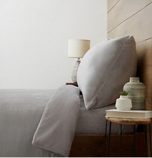 COZEE HOME silbergrau schmaler Streifen Samtsoft & Vlies 4-teiliges Bettdeckenset DOPPELT