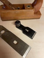 ULMIA Reform-Putzhobel, Hobel, Pock-Holzsohle und Hobeleisen 48mm D.R.G.M Box 38