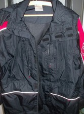 Getragen Windjacke Allwetterjacke Regenjacke Radfahrjacke 38/S rot-schwarz
