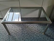 Edelstahltisch mit Sicherheitsglasplatte