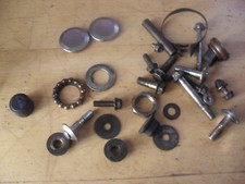 HONDA CBX750F RC17 CBX750 F Kleinteile Abdeckung Deckel Schrauben