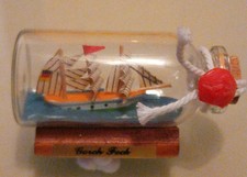 Gorch Fock Modell In Flasche mini Deko Schiff