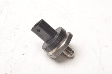 BMW 2 COUPE F22 F87 M 240i  Raildrucksensor Kraftstoffdrucksensor 8643665