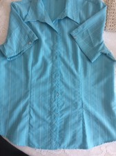 Damenbluse Kurzarm 42/44, Preiswert abzugeben