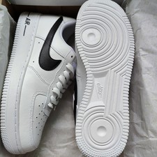 Neu Nike Air Force 1 07 weiß Low Top Turnschuhe EU40,5-25,5cm