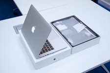 Apple MacBook Pro 13" 3,1 GHz 3,4 GHz 16GB 2TB/1TB 2015 neuer Bildschirm + Gehäuse + Akku +