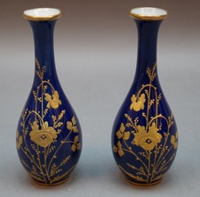 Paar feine Miniaturvasen Limoges Frankreich - Blumenschmuck blau goldfarben - A