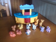 Fisher Price Little People Noahs Arche mit 10X Tieren und Noah Figur