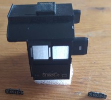 1x    Roco -  Lok - Führerhaus + 2  Nummern - Schilder  Spur H0