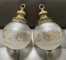 Große Paar Mid c20th Glas Globus deckenhohen Lampenschirme mit Galerien