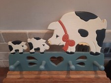 Marks and Spencer rustikaler Bauernhof ALTES SPOT SCHWEIN bemalt Holz 4 Haken Mantelgestell