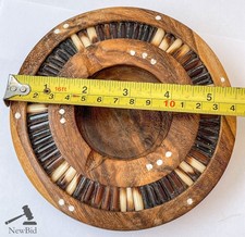 Antikes Stachelschwein Feder Zigarettenaschenbecher. Geschnitztes Holz. 5,5 Zoll