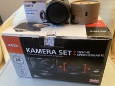 Sony Alpha ILCE-6000 24.3 MP Digitalkamera - Schwarz mit Objektiv Sony SEL55210