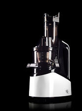 JR Ultra 8000S2 professioneller ganz langsam kauender Entsafter. UVP £ 450