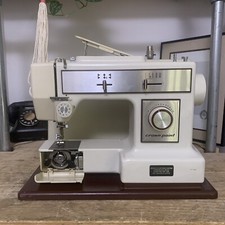 Vintage Sanwa Dachprofilpunkt elektrische Nähmaschine-Ersatz oder Reparatur