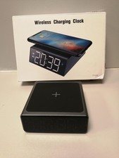  Digitaler Wecker mit Kabelloser Ladestation, Digital Uhr mit Wireless Charger -