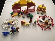Lego Duplo Bauernhof Wohnhaus Traktor Tiere Pferde Schafe Schweine Kühe Hühner